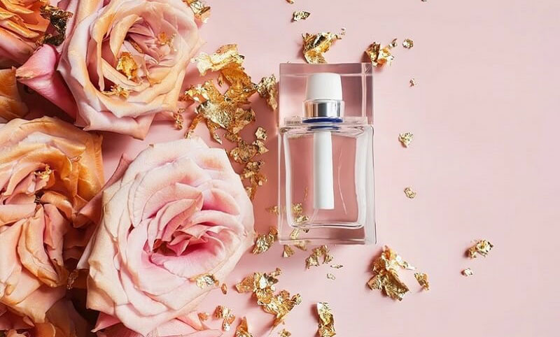 نقش شیمی بدن در بوی عطر